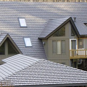 <div><h4>Classic Metal Roofing 7</h4><p><b>Manufacturer:</b> Classic Metal Roofing Systems</p><p><b>Location:</b> Kentucky, US</p><p><b>Style:</b> Metal Shake</p><p><b>Material:</b> Aluminum</p><p><b>Color:</b> Gray</p><p><a href="/gallery/image-detail/419/" class="link-arrow text-uppercase theme-color--orange" data-toggle="modal" data-target="#detailModal_gallery_image_grid_lamlejqhdgHs">View More</a></p></div>