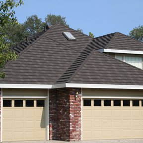 <div><h4>Decra Stone Coated Metal Shake 4</h4><p><b>Manufacturer:</b> DECRA Roofing Systems, Inc.</p><p><b>Location:</b> US</p><p><b>Style:</b> Metal Shake</p><p><b>Material:</b> Steel</p><p><b>Color:</b> Gray</p><p><a href="/gallery/image-detail/326/" class="link-arrow text-uppercase theme-color--orange" data-toggle="modal" data-target="#detailModal_gallery_image_grid_lamlejqhdgHs">View More</a></p></div>