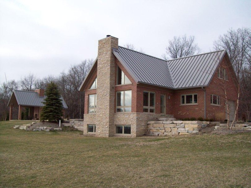 McElroy Metal MedallionLok 4 Color Gray; Style Vertical Panel/Standing Seam; Material