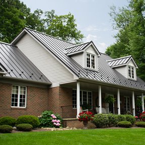 <div><h4>Premier Standing Seam // Charcoal</h4><p><b>Manufacturer:</b> Premier Metals</p><p><b>Location:</b> Ohio, US</p><p><b>Style:</b> Vertical Panel/Standing Seam</p><p><b>Material:</b> Steel</p><p><b>Color:</b> Gray</p><p><a href="/gallery/image-detail/570/" class="link-arrow text-uppercase theme-color--orange" data-toggle="modal" data-target="#detailModal_gallery_image_grid_lamlejqhdgHs">View More</a></p></div>