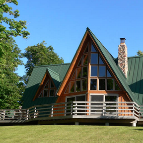 <div><h4>Drexel Metals Forest Green 2</h4><p><b>Manufacturer:</b> Drexel Metals Inc.</p><p><b>Location:</b> Vermont, US</p><p><b>Style:</b> Vertical Panel/Standing Seam</p><p><b>Material:</b> Steel</p><p><b>Color:</b> Green</p><p><a href="/gallery/image-detail/291/" class="link-arrow text-uppercase theme-color--orange" data-toggle="modal" data-target="#detailModal_gallery_image_grid_lamlejqhdgHs">View More</a></p></div>
