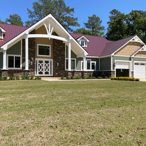 <div><h4>Burgundy Color Standing Seam Metal Roof</h4><p><b>Manufacturer:</b> 50 North Roofing Company</p><p><b>Location:</b> North Carolina, US</p><p><b>Style:</b> Vertical Panel/Standing Seam</p><p><b>Material:</b> Steel</p><p><b>Color:</b> Red</p><p><a href="/gallery/image-detail/1231/" class="link-arrow text-uppercase theme-color--orange" data-toggle="modal" data-target="#detailModal_gallery_image_grid_lamlejqhdgHs">View More</a></p></div>