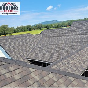 <div><h4>Unified Steel (Boral) . Cottage Shingle . Charcoal</h4><p><b>Manufacturer:</b> Roofing Force</p><p><b>Location:</b> Arkansas, US</p><p><b>Style:</b> Metal Slate/Shingle</p><p><b>Material:</b> Steel</p><p><b>Color:</b> Gray</p><p><a href="/gallery/image-detail/1355/" class="link-arrow text-uppercase theme-color--orange" data-toggle="modal" data-target="#detailModal_gallery_image_grid_lamlejqhdgHs">View More</a></p></div>