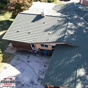 <div><h4>Unified Steel (Boral) . Pacific Tile . Sage Green</h4><p><b>Manufacturer:</b> Roofing Force</p><p><b>Location:</b> Missouri, US</p><p><b>Style:</b> Metal Tile</p><p><b>Material:</b> Steel</p><p><b>Color:</b> Green</p><p><a href="/gallery/image-detail/1360/" class="link-arrow text-uppercase theme-color--orange" data-toggle="modal" data-target="#detailModal_gallery_image_grid_lamlejqhdgHs">View More</a></p></div>